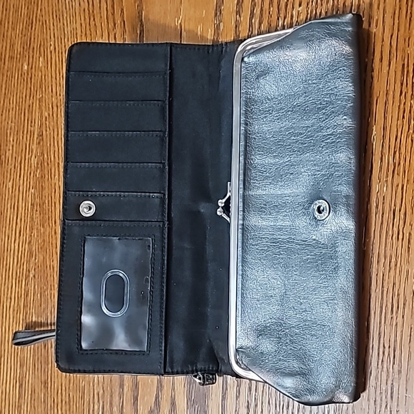 Large grayish black wristlet - Picture 2 of 4